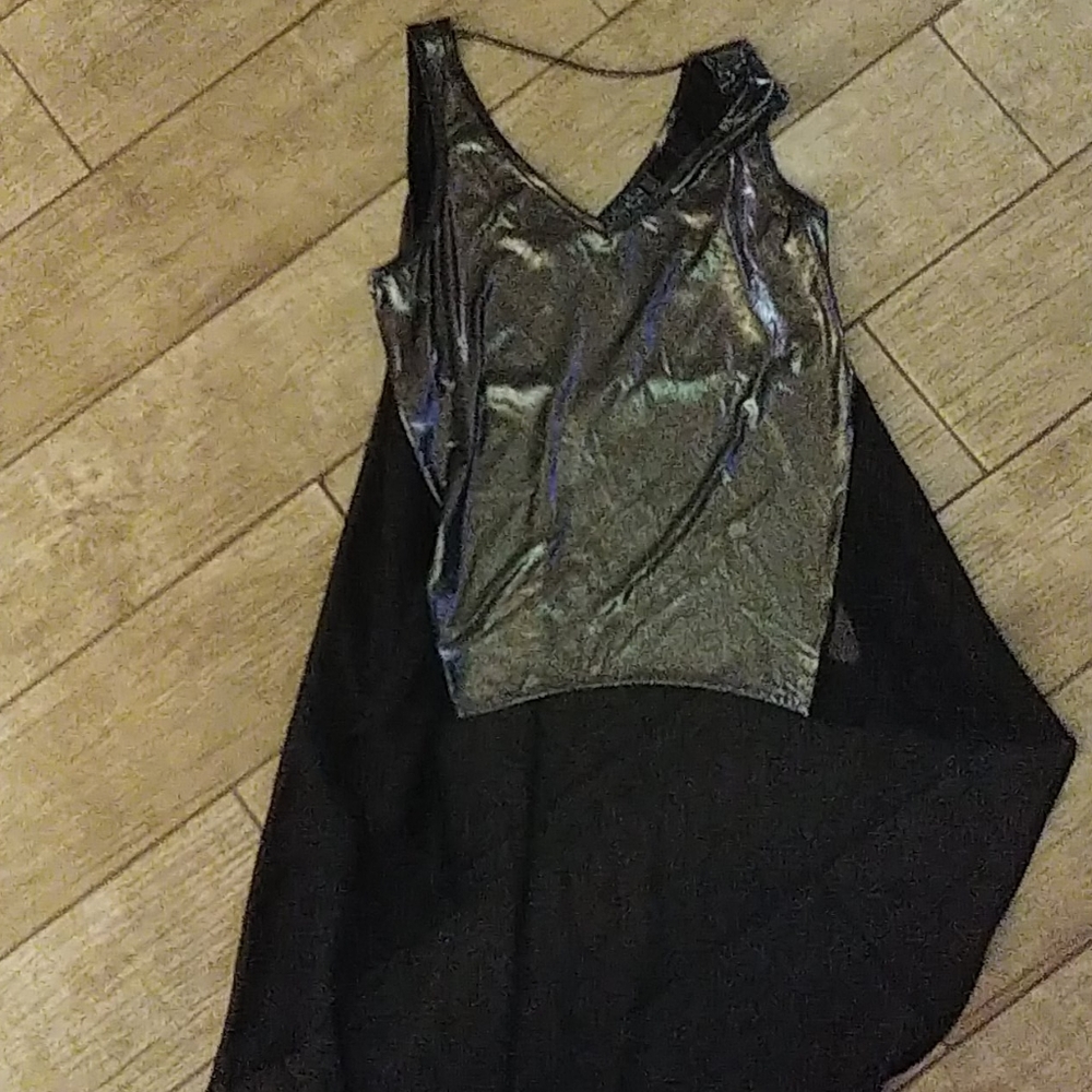 Tank top style